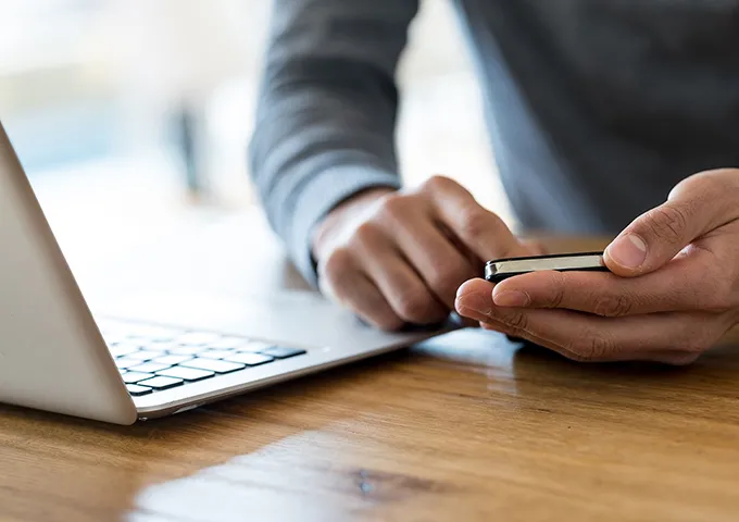 Online customer service